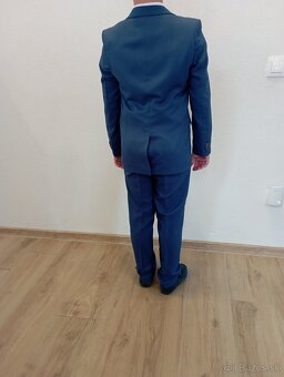 Chlapčenský oblek tmavomodrý - 3