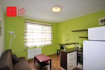 Prenájom 1 izb.bytu na Šoltésová v NZ - 3