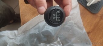 Golf  Cabrio 1 mk1 guma čelného skla - 3