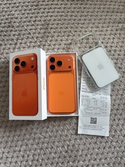 iPhone 17 Pro 256GB Cosmic Orange - 3