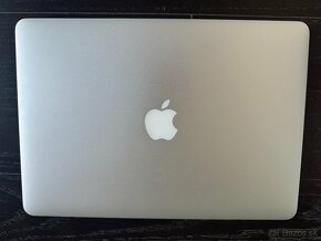 Apple MacBook Air 13" - 3