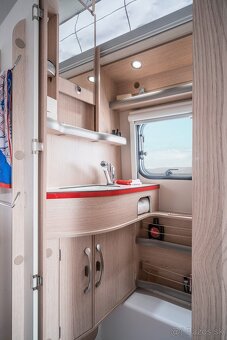 Predám karavan Hymer Eriba Touring Troll 530 - 3