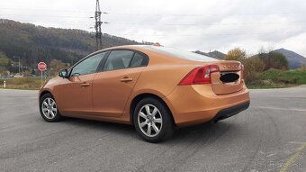VOLVO S60 1.6 D2 Momentum Drive, 84 kW - 3