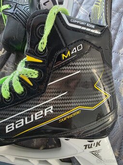 Bauer supreme M40 Jr 1. - 3