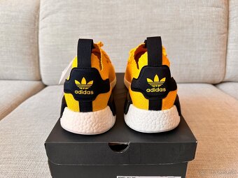Adidas NMD R1 - 3