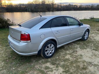 Vectra C 1,9 110kw + 1 zadarmo - 3