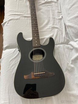 Fender - 3