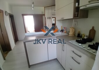 Na predaj 3-izbový byt s výhľadom na Kriváň – Tatranská Štrb - 3