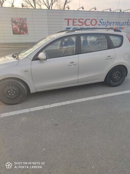 Predám hiundai i30 1.6 rcdi - 3