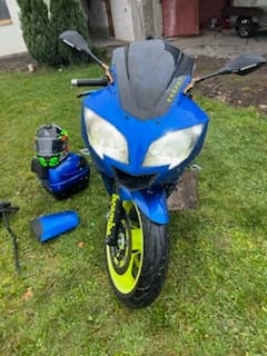 Predám Triumph Daytona 600 (806lw) - 3
