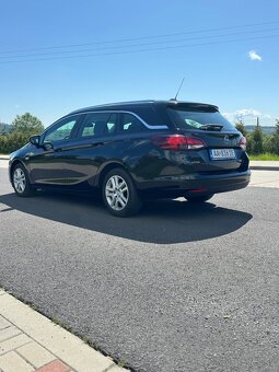 Opel astra sport tourer 1.5cdti - 3