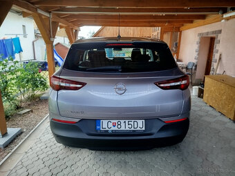 Predám Opel grandland x 1.2 turbo - 3