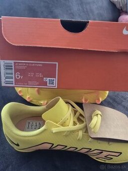 Kopačky NIKE 38,5 - 3