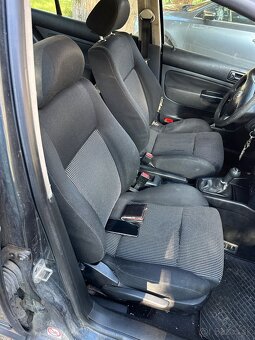 Volkswagen Golf 4 - 3