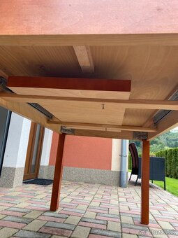 Jedálenský stôl - 3