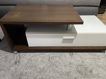 Konferenčný stolik - 3