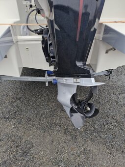 motorová loď QUICKSILVER ACTIV 555 CABIN - 3