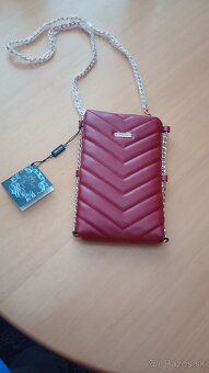 Kabelka na mobil - 3