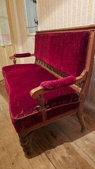 Starožitná pohovka - 3