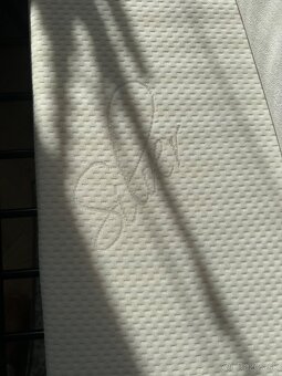 Predam postel a matrac - 3