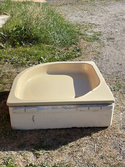 Rohová sprchová vanička - 3