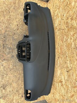 Golf 6 EU palubovka+airbag+pásy - 3