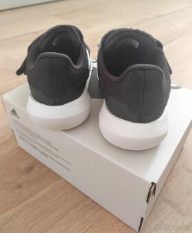 Detské tenisky Adidas veľ. 26 - 3