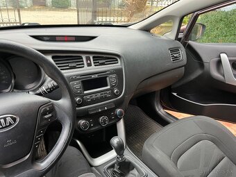 KIA Ceed 1.4 benzín - 3