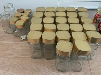 Darujem zaváraninové poháre. - 3