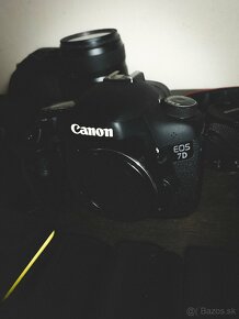 Canon EOS 7D - 3