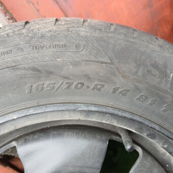 4x100 z nissan micra - 3