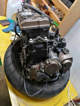 KAWASAKI ZX-10R 2004 MOTOR (70,000km) - 3