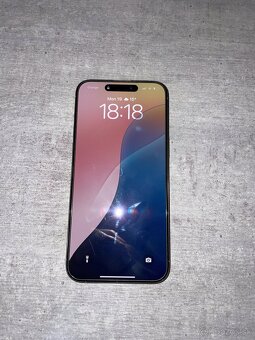 iPhone 15 Pro Max 256GB – Natural Titanium - 3