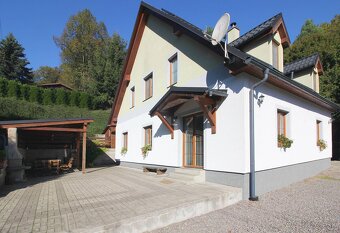 ZNÍŽENÁ CENA - Predám ubytovacie zariadenie v obci Vyhne - 3