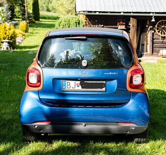 Predám Mercedes Smart fortwo coupe, benzín 66 kW, 6st.automa - 3