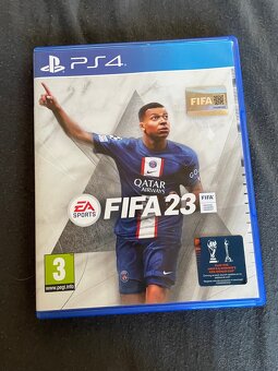 Ps4 hry - 3