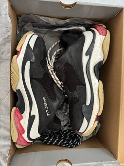 Balenciaga Triple S - 3