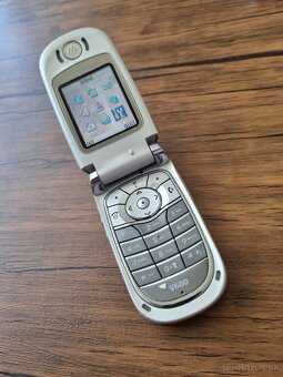 Motorola v600 - RETRO - 3