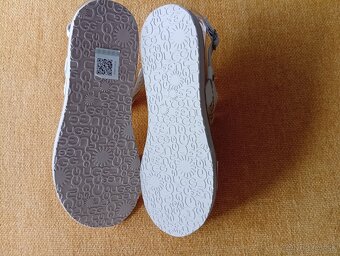 Dámske sandále UGG nové - 3