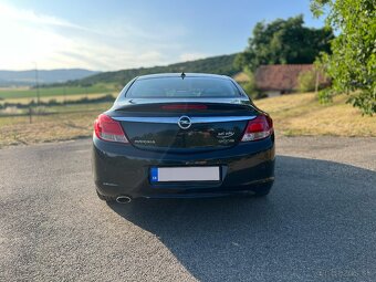 Opel Insignia 2.0 CDTI Cosmo - 3