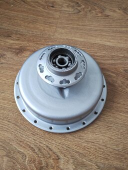 Predám krásny stred kolesa Jawa pérák 250 Janeček 150mm - 3