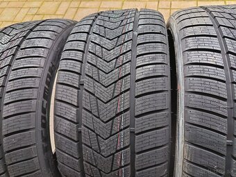 zimne pneu 255/35 R20 - 3