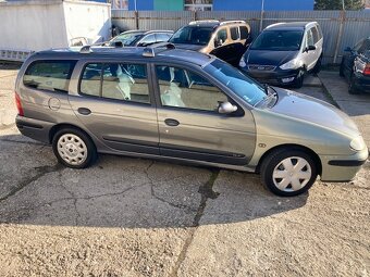 Renault Megane I - 3