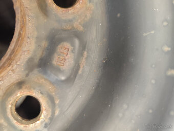 Plechy - 4x 6.5x16 ET50 5x114 + original Suzuki TPMS - 3