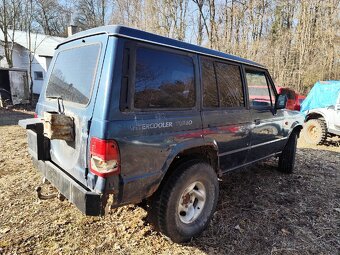 Hyundai Galloper - 3