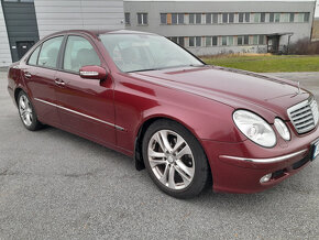 Mercedes-Benz E 320 --4 matic--kup.v SR--ELEGANCE-- - 3