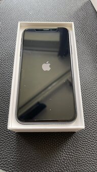Predám iPhone XR 64 GB čierny - 3