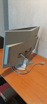 starší Samsung TV(Monitor) bez dialkového ovládania - 3