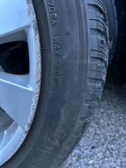 BMW originál elektróny 5x120 R20 - 3