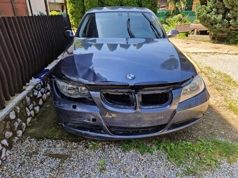 BMW E90 320D na nahradne diely v CELKU - 3